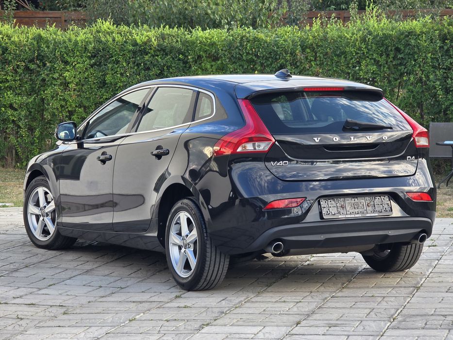 Volvo V40 / Summum Design / 190 CP Dotari Premium