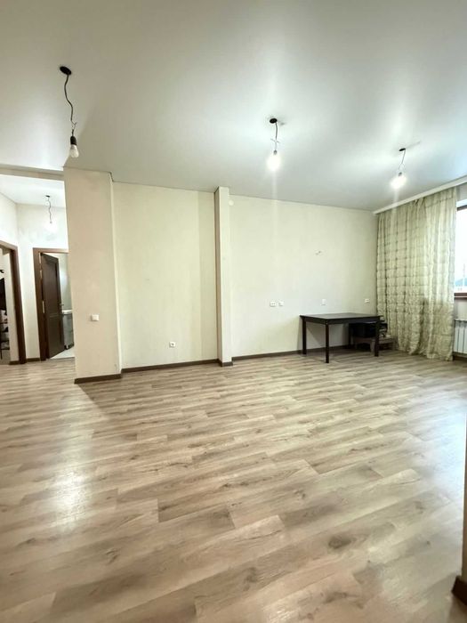 Продам дом, Жастар 1, Ксения Лидер