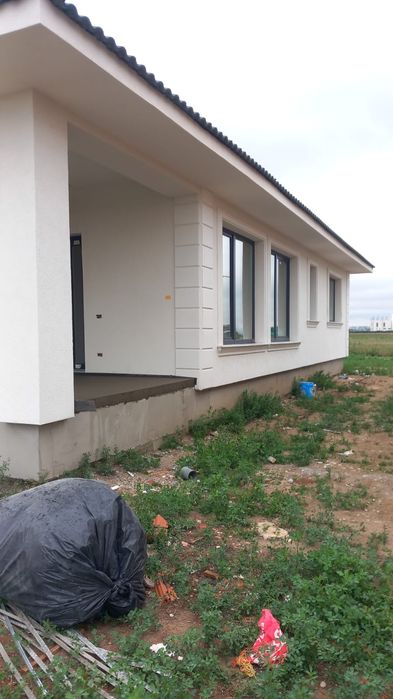 Vând casă în Sântandrei