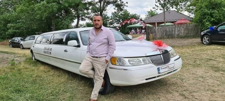 Limuzină de închiriat Vaslui Bacău Focșani barlad Braila Galati Buzau