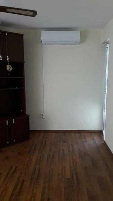 Дава се под наем Двустаен апартамент в Бургас, Славейков - 70 кв.м за 245 € - Снимка #17