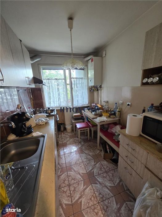 Apartament 3 Camere zona Strazii Closca
