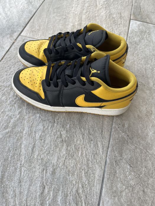 Air Jordan 1 low