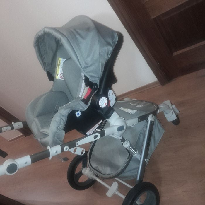 Продам автокресло , фирма Teknum