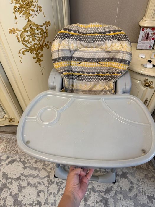 Продам детский стульчик для кормления