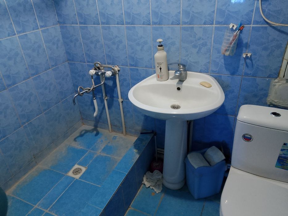 Ijaraga kvartira 2 xonali pishigishtli dom