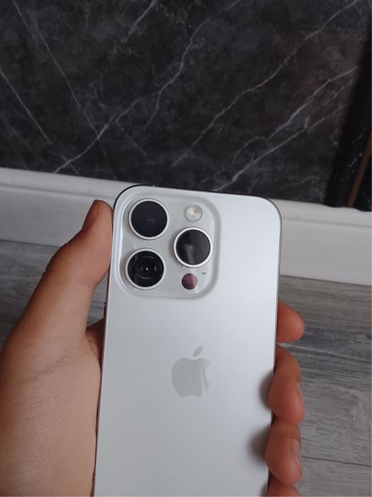 iPhone 15 pro 128ГБ б/у продам или обмен