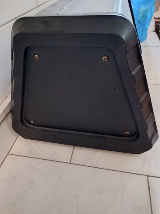 Sabwoofer Audiobahn  сбвуффер Аудиобан