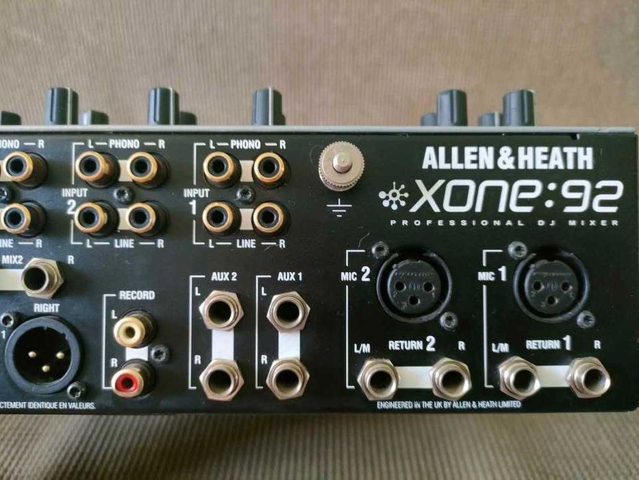 Allen & Heath xone 92 prima varianta impecabil