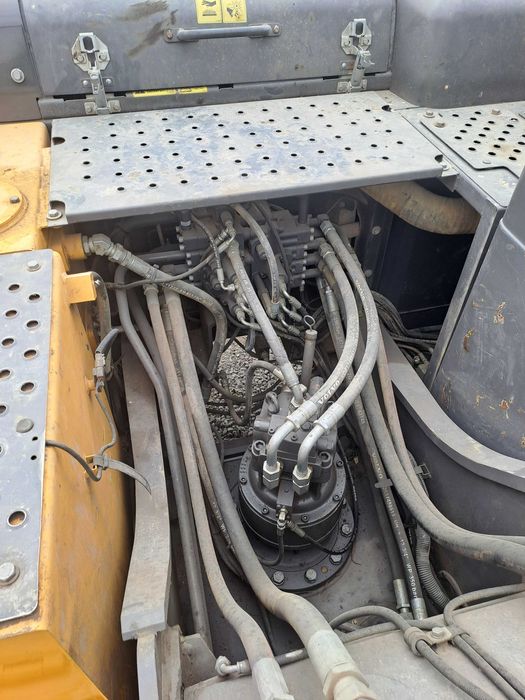 volvo EC200D эксковатор 2019й 7670м\ч сотилади