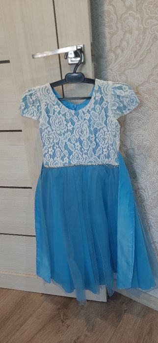 Продам платье для принцессы