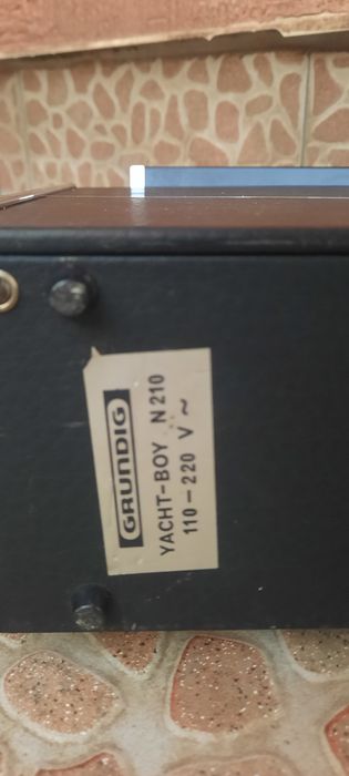 Радио  Grundig  Yacht Boy Отлично оригинално състояние