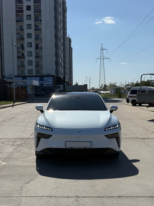 Dongfeng 007 Full Gibrid