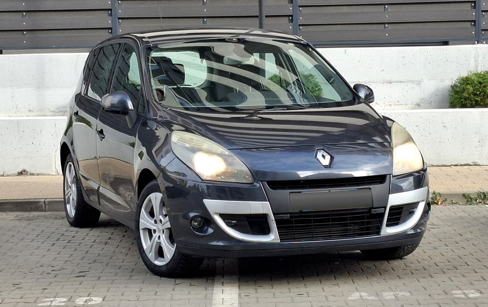 RENAULT Scenic 2011 — imagine 2