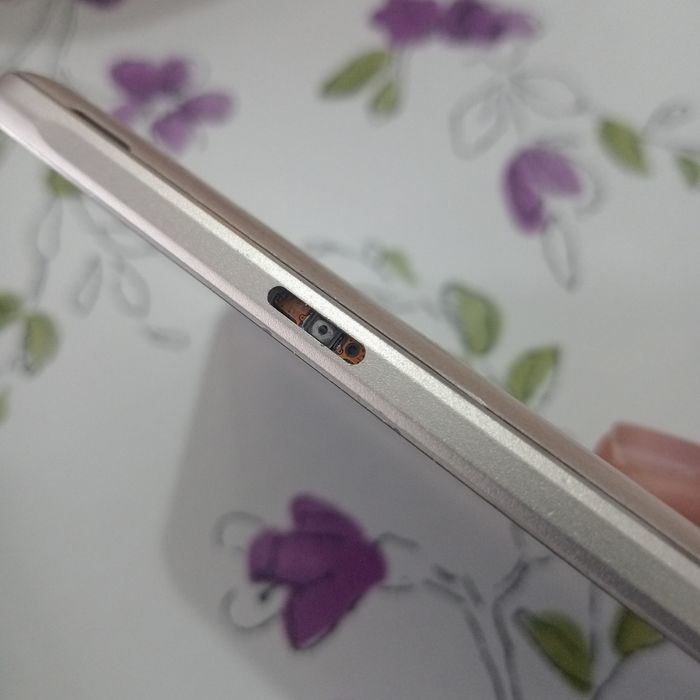 Honor 90 lite 8/256 и техно Самсунг