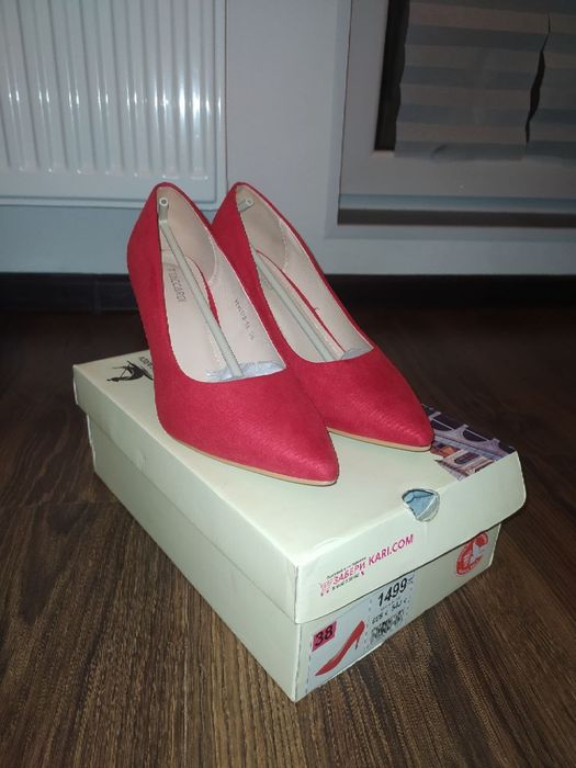 Туфли лодочки женские