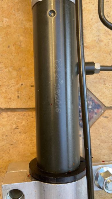 Nissan tiana  rulavoy kalonka