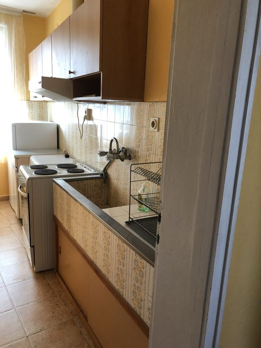 Дава се под наем Тристаен апартамент в Варна, Спортна зала - 75 кв.м за 382.5 € - Снимка #4