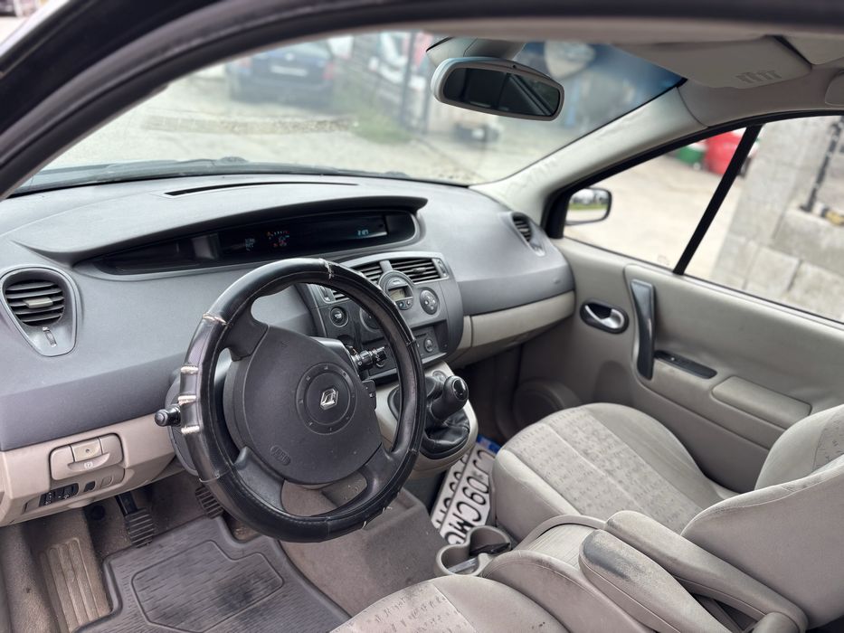 Dezmembrez Renault Megane Scenic 1.5 dCI Kia Sorento 2.5 diesel