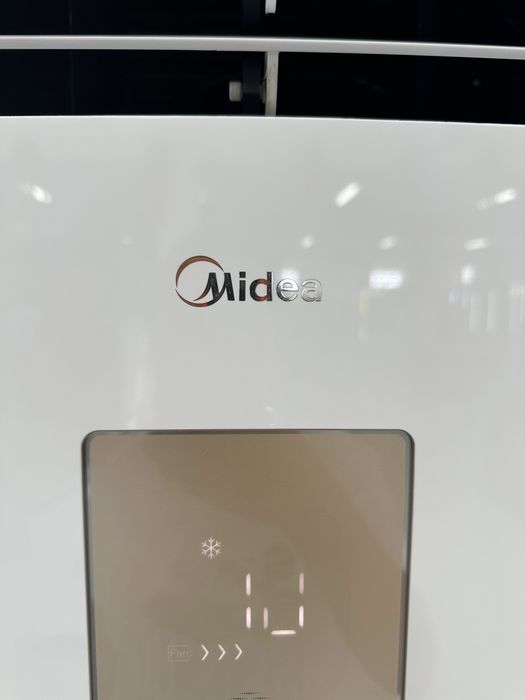 Кондиционер стоящий Midea