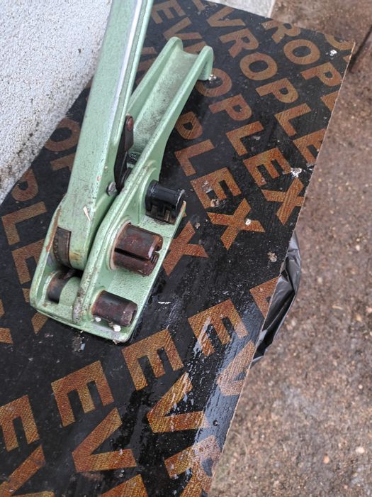 Обтегач за чемберна лента