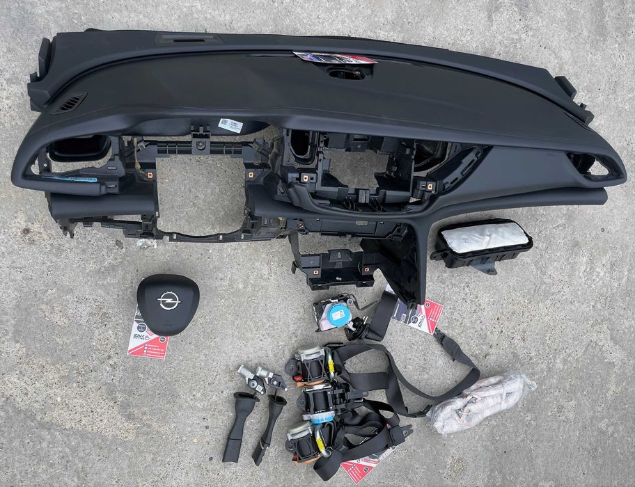set centuri de siguranta Opel Insignia B 2018 + kit airbag