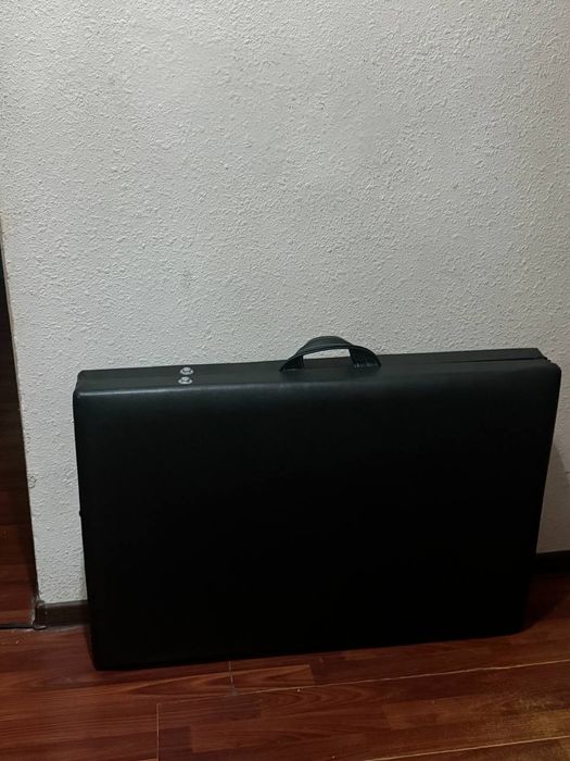 Продается срочно кушетки бу состояние отличное