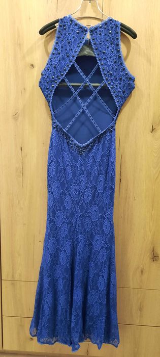 Официална / бална рокля с камъни и гол гръб Junona