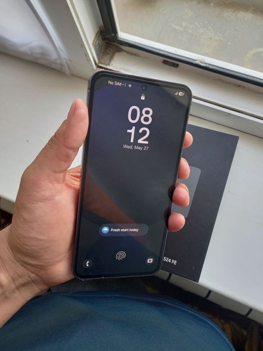 Samsung S24 Fe 8+8/256 ideal holatda