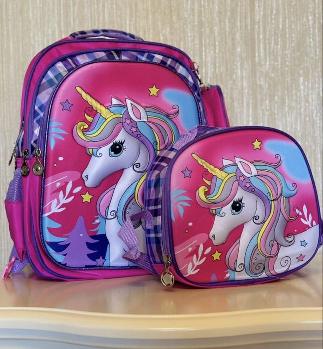 Рюкзаки и сумки школьные