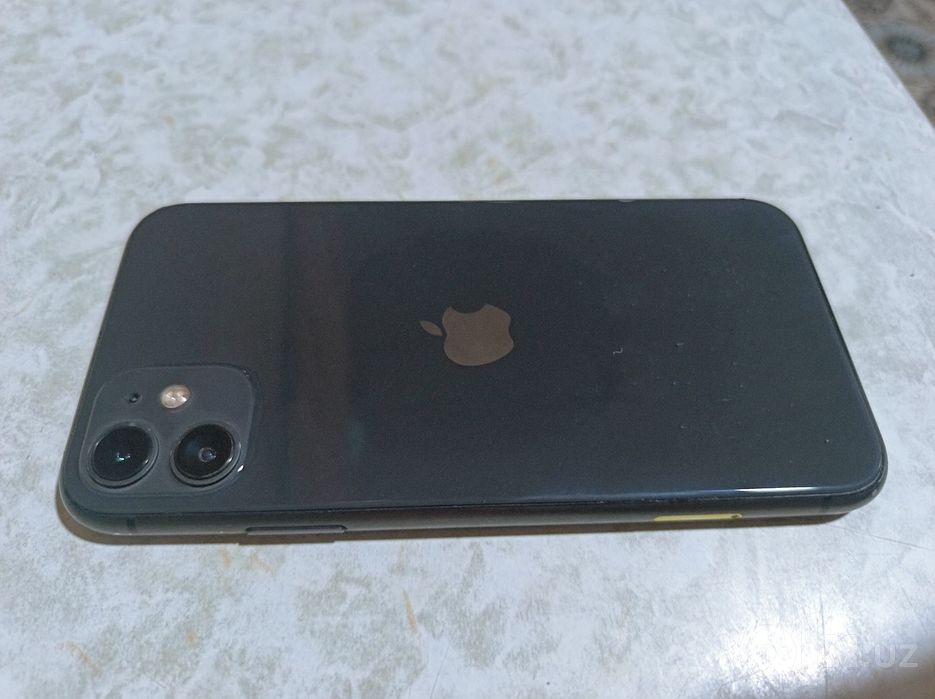 Iphone 11 sotilafi srochna