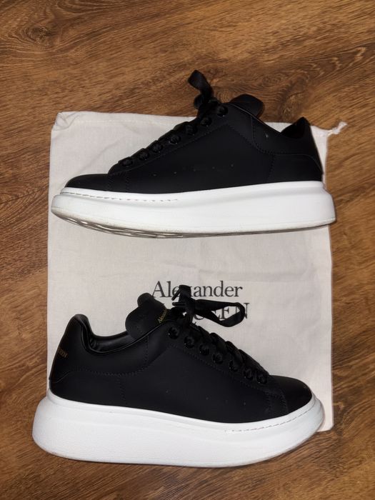 Alexander Mcqueen negru