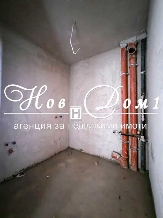 Нова луксозна сграда ! Престижен район ! Среден етаж !