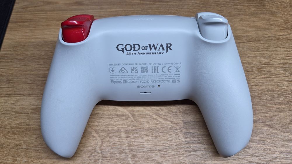 Controller PS5 Sony DualSense God of War 20th Anniversary Limited Edition cu garantie