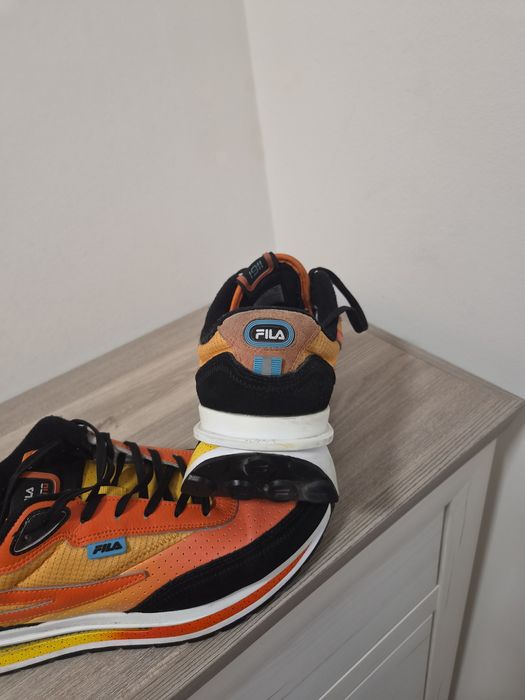 УНИКАТ !!!  Оригинални  FILA  44 номер