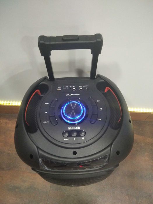 НОВИ Мощна активна караоке колона 12/15 инча с два безжични микрофона