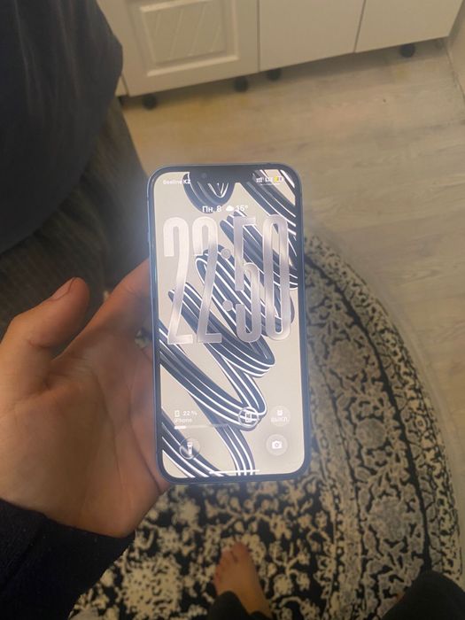 Айфон 13 256гб 81 акб