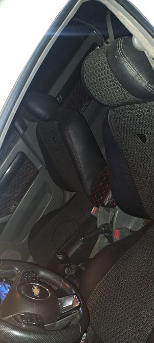 Енгил автомобил ласетти 1.8