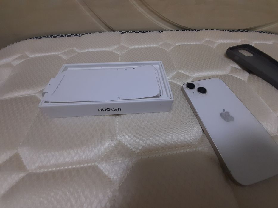 Продам iPhone 14