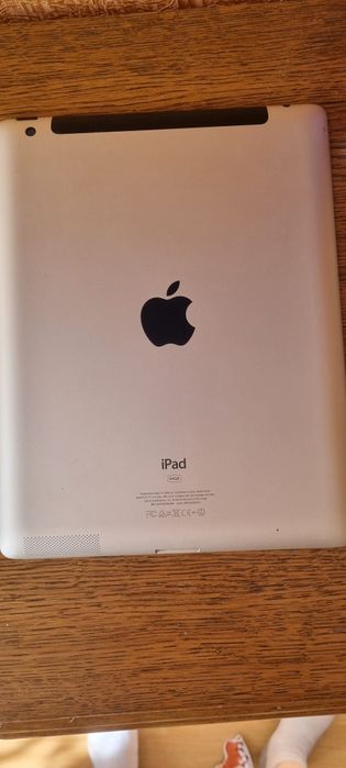 IPad планшет 64 gb