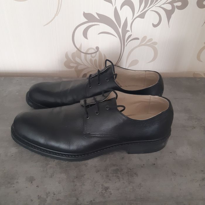 Vand pantofi marimea 46