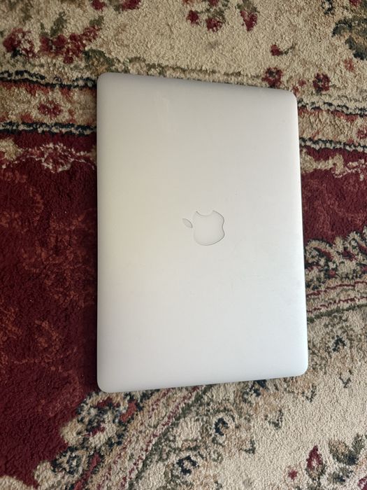 Macbook Air 13 inch 2014