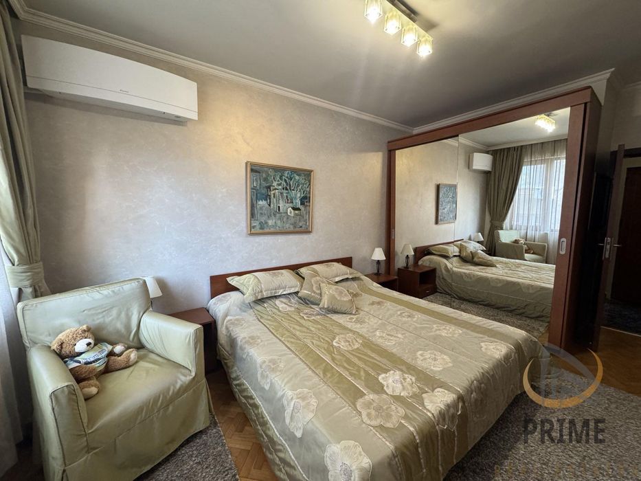Продава се Многостаен апартамент в Бургас, Център - 120 кв.м за 2667 €/кв.м - Снимка #11