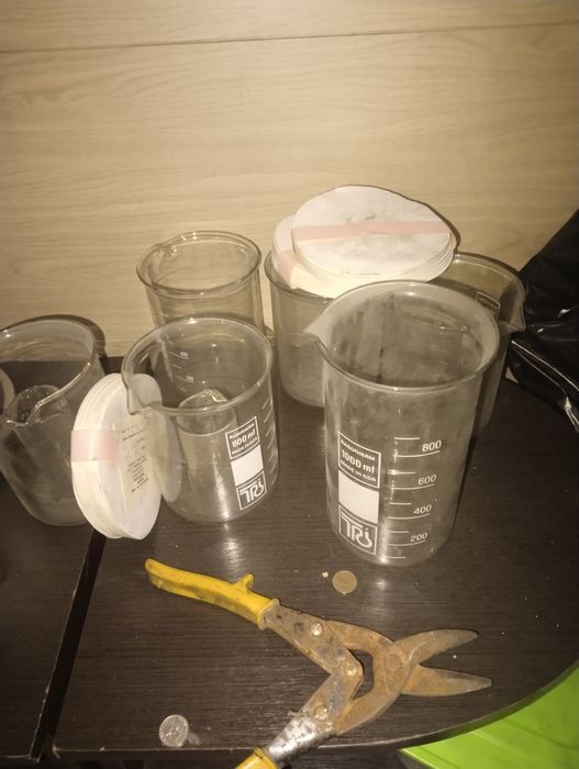 Продам лабораторную посуду