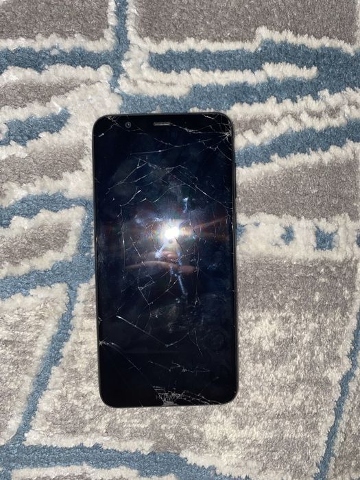 Huawei P Smart (FIG-LX1)