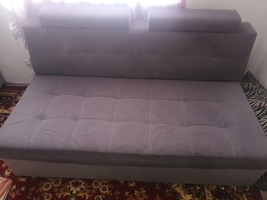 Диван для гостиной