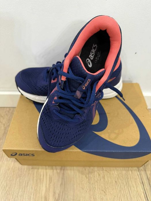 Маратонки за бягане Asics №38