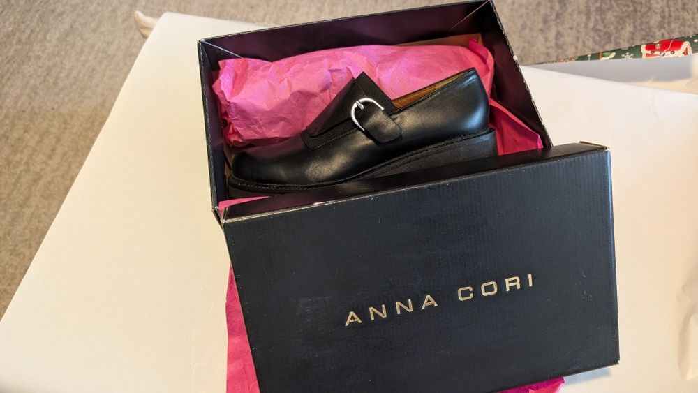 Pantofi dama casual produsi de Anna Cori marimea 36
