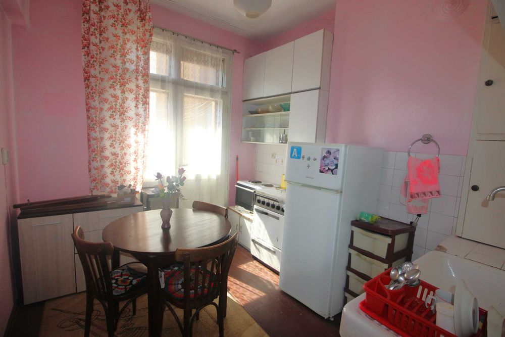 Продава се Двустаен апартамент в Габрово, Център - 74 кв.м за 862 €/кв.м - Снимка #1