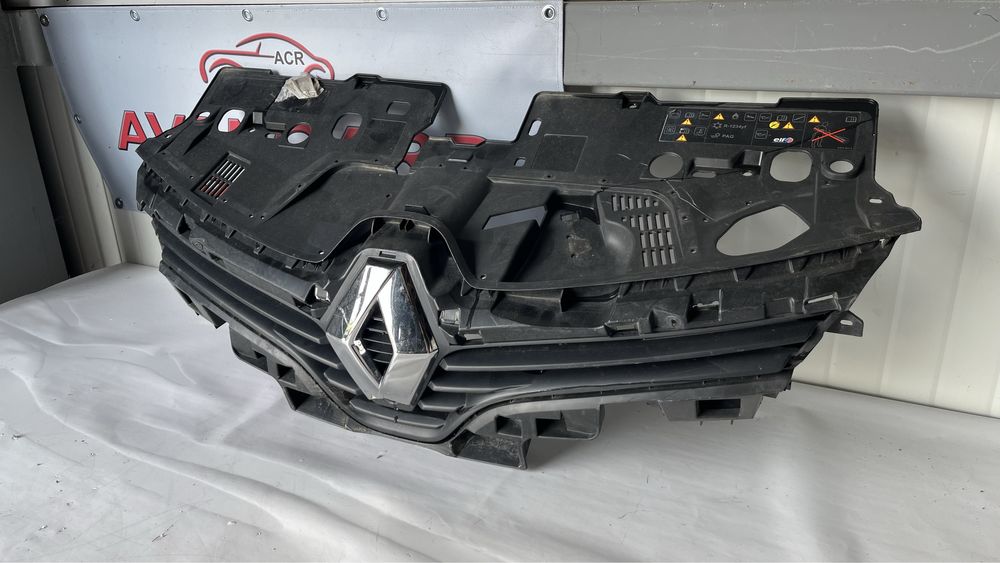 2 броя Решетка/маска Renault Clio 4 (2012-2020)